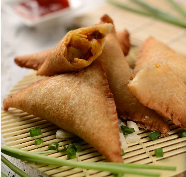 Sedap Sungguh, Samosa & Cucur Dari Roti Ni.