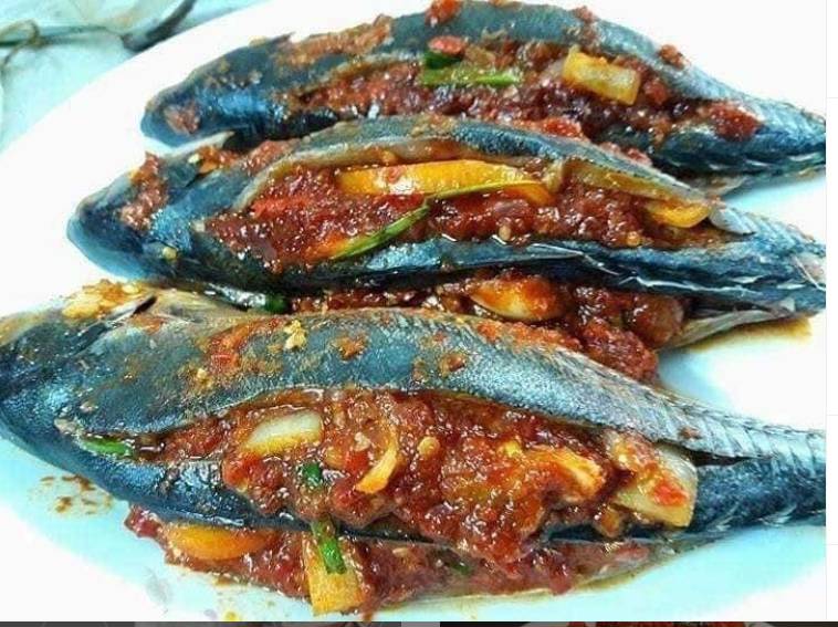 Cencaru Bakar Sumbat Sambal, Sedap Kaw-Kaw.