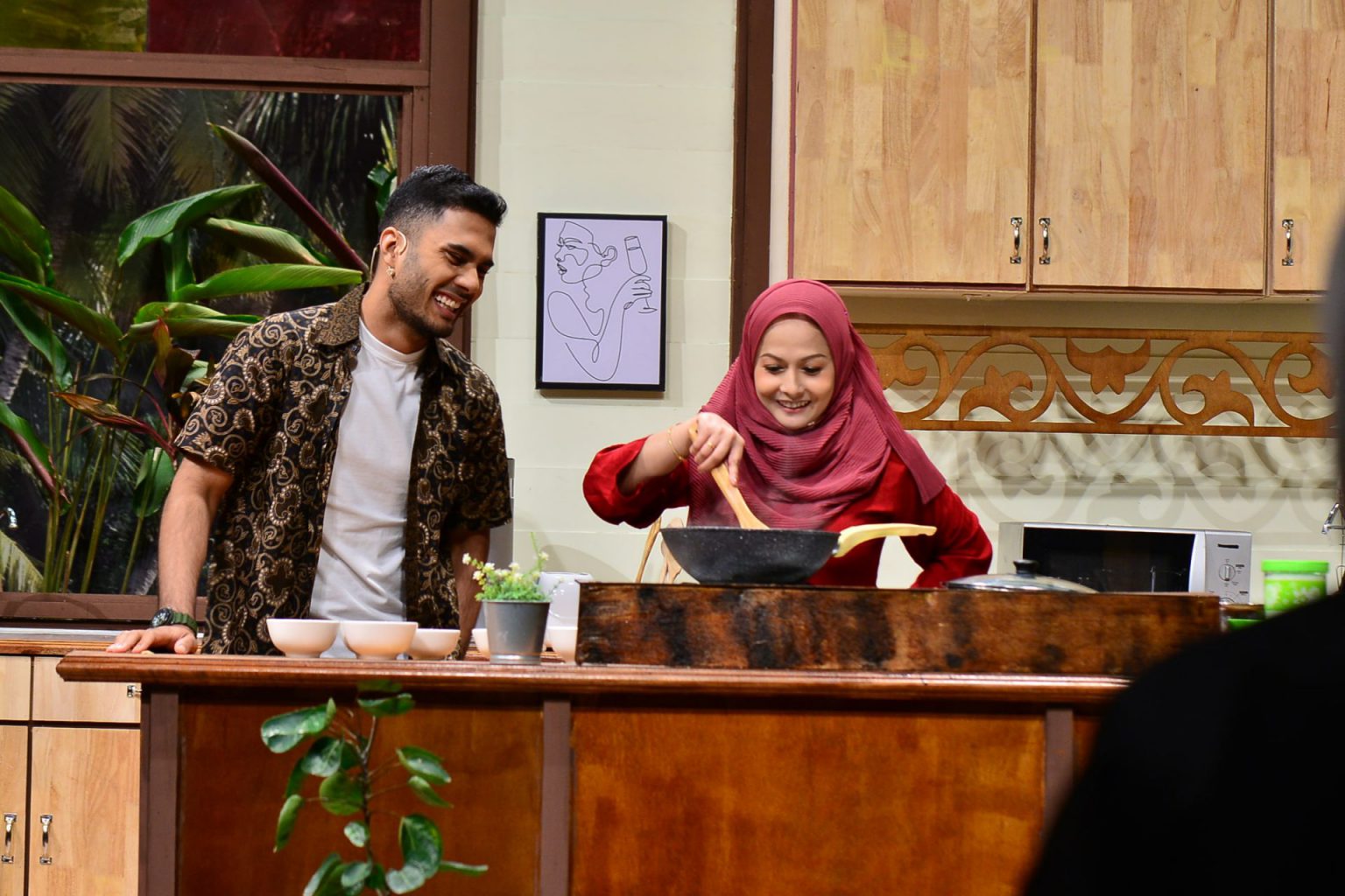 Sedapnya Resepi Ayam Masak Kurma Serta Tiramisu Air Tangan Fikry Ibrahim & Shatorah Ni