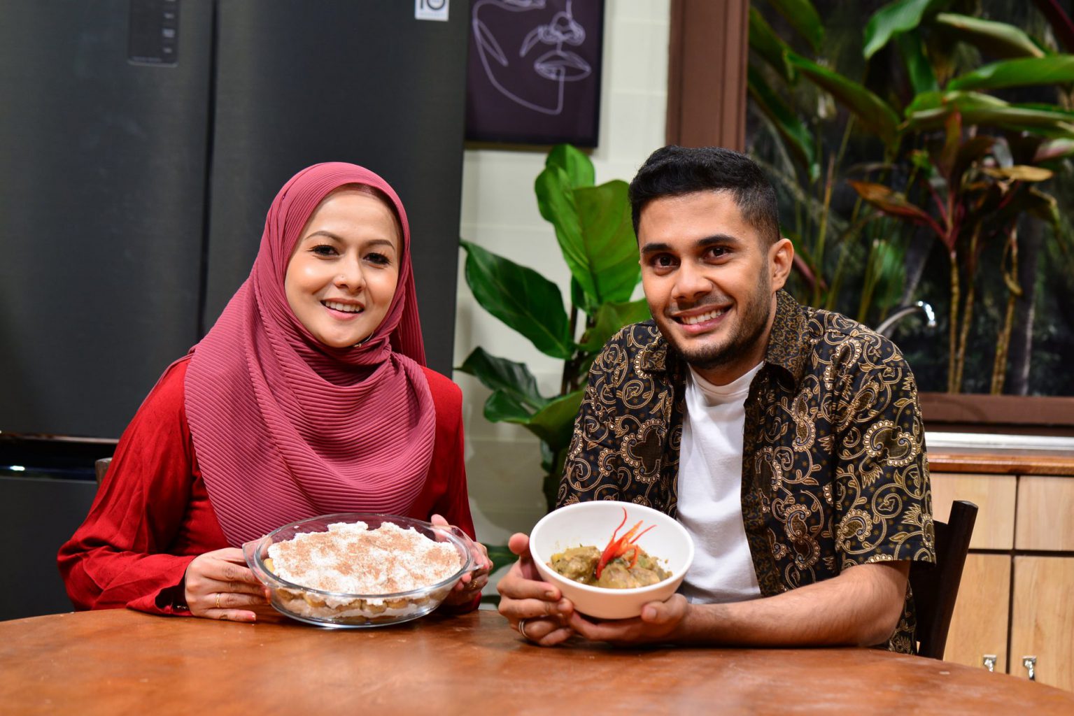Sedapnya Resepi Ayam Masak Kurma Serta Tiramisu Air Tangan Fikry Ibrahim & Shatorah Ni