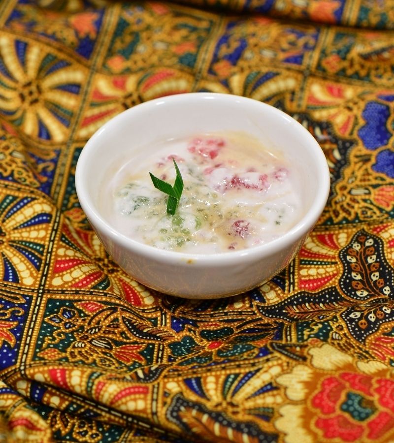 Lala Daun Kari & Sagu Gula Melaka Jadi Kegemaran Mas Idayu Dan Anaknya Ketika Berbuka Puasa