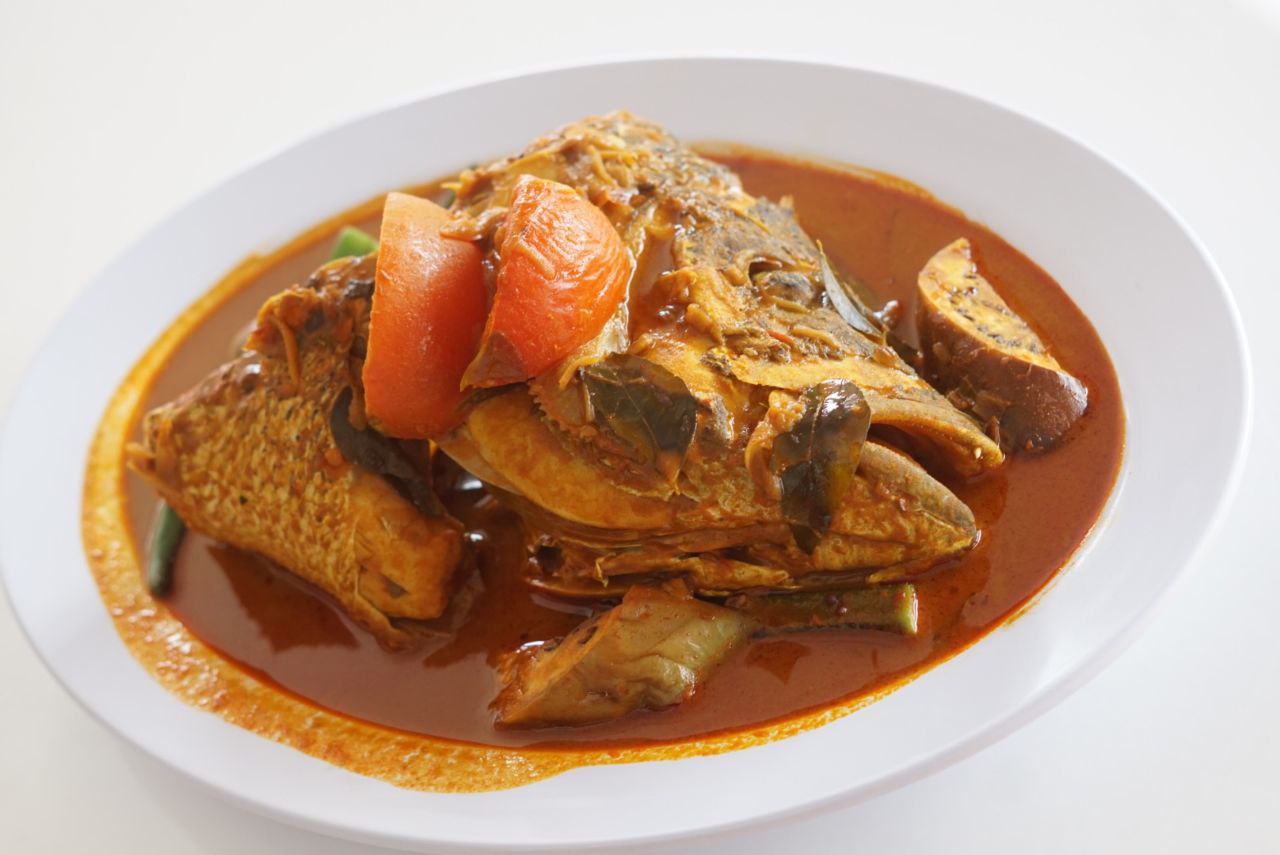 Kari Kepala Ikan D’Warees Resipi Padu Rasa, Buat Ketagih Nak Makan